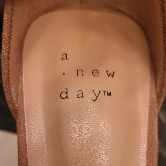 A New Day Ema Heels - Picture 7 of 12